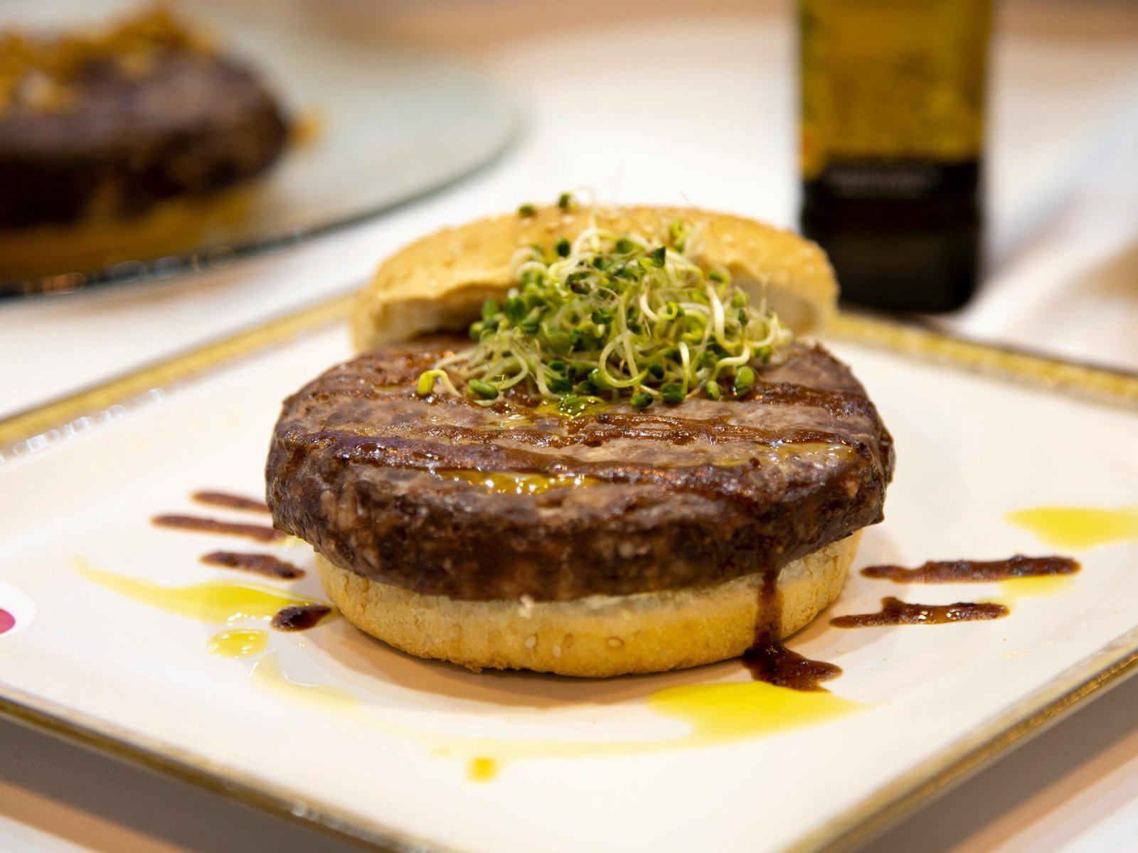 Hamburguesas de Mijo y Espinacas con Patatas Especiadas | Receta Saludable 2 Hamburguesas de Mijo y Espinacas con Patatas Especiadas | Receta Saludable